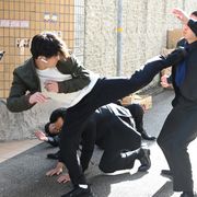 亀梨和也、5人を相手に高速アクション!「レッドアイズ」初回放送日決定