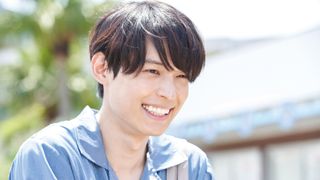 松村北斗のハグ&涙!『ライアー×ライアー』本編映像