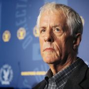 『歌え!ロレッタ愛のために』マイケル・アプテッド監督が死去