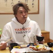 香取慎吾、約1年ぶり「充電させてもらえませんか?」出演で食べまくる!