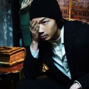 綾野剛『ホムンクルス』場面写真20枚、一挙公開!