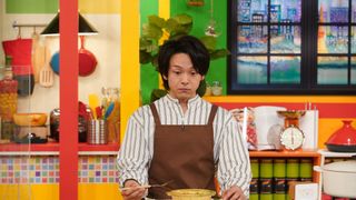 中村倫也、エプロン姿で料理番組MCに初挑戦!