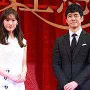 西島秀俊はスイーツ大好き!綾瀬はるかが“取り扱い方法”をレクチャー