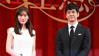 西島秀俊はスイーツ大好き！綾瀬はるかが“取り扱い方法”をレクチャー