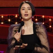 長澤まさみ、号泣!最優秀主演女優賞を初受賞