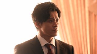 小栗旬主演、日曜劇場「日本沈没」場面写真初公開 異例の速さで特別番組放送