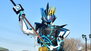 仮面ライダーデュランダル「セイバー」第29章で誕生!史上初の兄妹ライダー