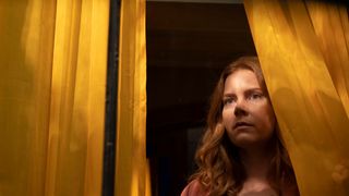 目撃した事件は妄想か現実か…エイミー・アダムス主演『ウーマン・イン・ザ・ウィンドウ』5.14Netflix配信