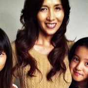 Koki,幼少期の家族写真を公開!母・工藤静香の誕生日を祝う