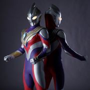 ウルトラマントリガー、必殺技はゼペリオン光線!GUTSスパークレンスで変身