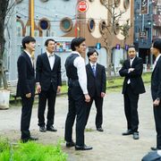 成田凌&若葉竜也ら公園で踊る!『くれなずめ』仲良しメイキング映像