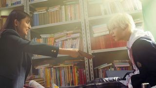 ラウール&吉川愛『ハニレモ』仲を深める“手作りノート”渡す胸キュン場面カット