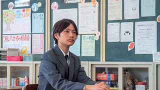 南出凌嘉「ひきこもり先生」での制服姿!佐藤二朗は「本当にすごい方」