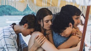 M・ナイト・シャマラン監督、ノーラン映画から刺激!新作で“時間”を扱った背景