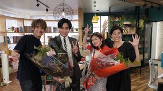 中島健人&小芝風花「彼女はキレイだった」クランクアップに感無量!赤楚衛二&佐久間由衣が駆け付ける