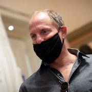 『ヴェノム』ウディ・ハレルソン、自衛のため男を殴る 警察沙汰に