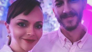 『アダムス・ファミリー』クリスティナ・リッチが再婚 妊娠中