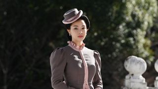 広瀬すず、新5000円札の顔・津田梅子役で華やかドレス姿!SPドラマ来年春放送
