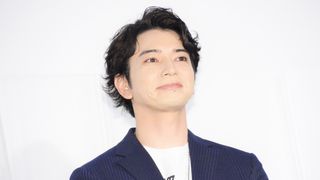 松本潤『99.9』舞台挨拶ハプニングに神対応
