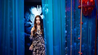 趣里『xxxHOLiC』に出演！アヤカシに取り憑かれる客役で蜷川組初参加