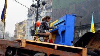 視聴料をウクライナ支援に！アジアンドキュメンタリーズ