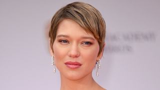 『エマニエル夫人』レア・セドゥ主演で再映画化