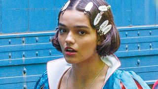 ディズニー実写版『白雪姫』撮影現場をキャッチ!
