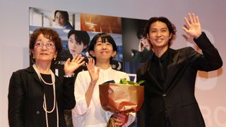 早川千絵監督「みんなの努力が評価されてうれしい」長編初監督作『PLAN 75』カンヌでの快挙に笑顔
