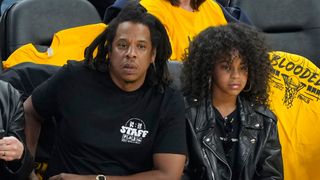 ビヨンセの10歳娘、母そっくり！かわいすぎると話題