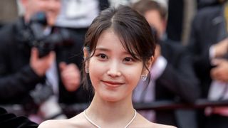 『ベイビー・ブローカー』でキーパーソンのIUって？