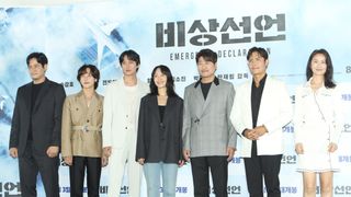 韓国の航空パニック映画『非常宣言』ソン・ガンホ、イ・ビョンホンら会見