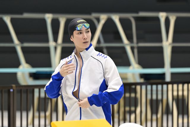 Snow Man渡辺翔太「オールドルーキー」で日本を代表する水泳選手役！「とてもいい経験に」