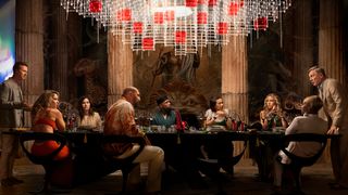 ダニエル・クレイグ主演『ナイブズ・アウト』続編、12月配信！
