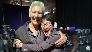 ハリソン・フォード『インディ・ジョーンズ』ショート役キー・ホイ・クァンと再会ツーショット