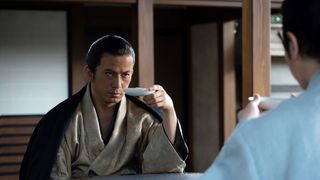 岡田准一、自宅で松本潤と相撲練習　竹中直人の教え胸に「大河の先輩として支えられたら」