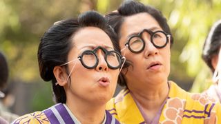 「大奥」で初時代劇の阿佐ヶ谷姉妹の眼鏡は“特別待遇”