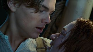 『タイタニック』は格差を描いた…ジェームズ・キャメロン監督が25年を経た「今なおタイムリー」と語る理由