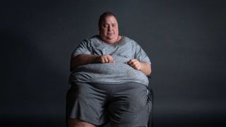 『ハムナプトラ』俳優が272キロの男になるまで…メイキング映像が公開