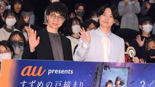 神木隆之介の人柄に新海監督ほれぼれ 公開初日、夜中の居酒屋に駆けつける