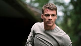見始めたら止まらない…吸引力抜群のNetflix「ナイト・エージェント」が話題