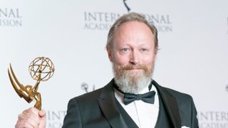 スター・ウォーズ新作「アソーカ」スローン大提督はマッツの兄ラース・ミケルセン!アニメから続投決定