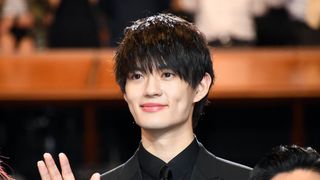 佐野勇斗、座長・鈴木亮平に心酔!「亮平さんが走るならついていこう」