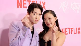 姉の前でキスシーンに気まずさ…姉弟でネトフリドラマに出演