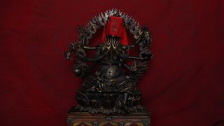 台湾最恐ホラー『呪詛』大黒仏母のスタチュー販売決定　隠された顔も忠実再現