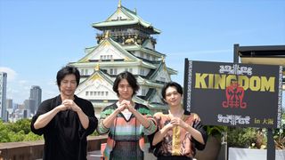 山崎賢人『キングダム』移動距離3,230キロの舞台挨拶!大沢たかおが20キロ増量の裏側明かす