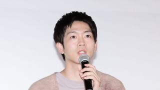 松下洸平、“美容師”今田美桜と撮影中にハプニング！