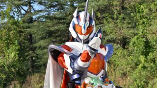 「ガッチャード」ヒロイン・松本麗世が仮面ライダーマジェードに変身！史上初の女性2号ライダー誕生