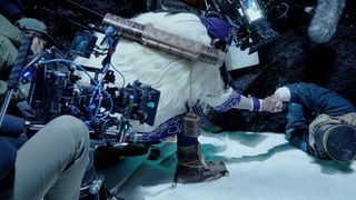 実写『ゴールデンカムイ』VFXチームが多大な貢献 ヒグマ&エゾオオカミに求めたリアル