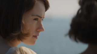 『スター・ウォーズ』レイ女優、海への恐怖を克服　初めて英仏海峡を横断した女性役に高評価