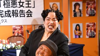 ゆりやん、イベントで号泣!悪役レスラー・ダンプ松本役、きっかけは「アメリカで売れたい」